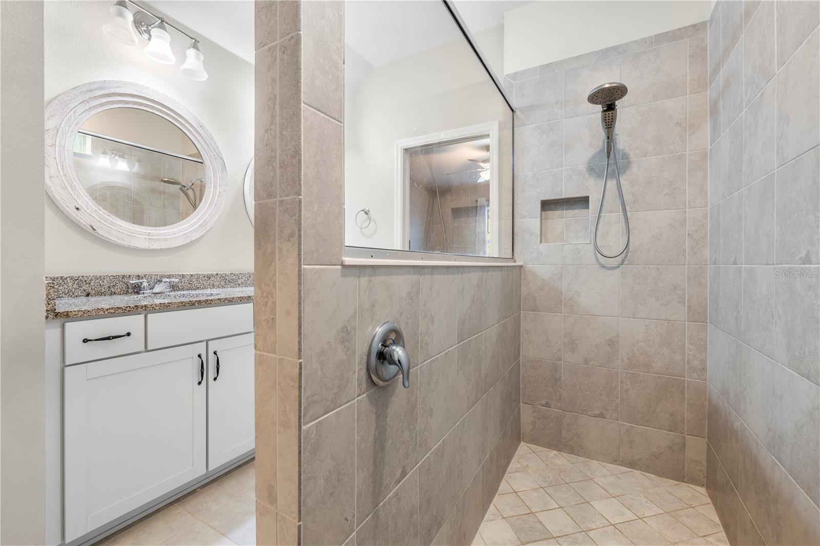 Image 35 of 80 For 7618 Pool Compass Loop