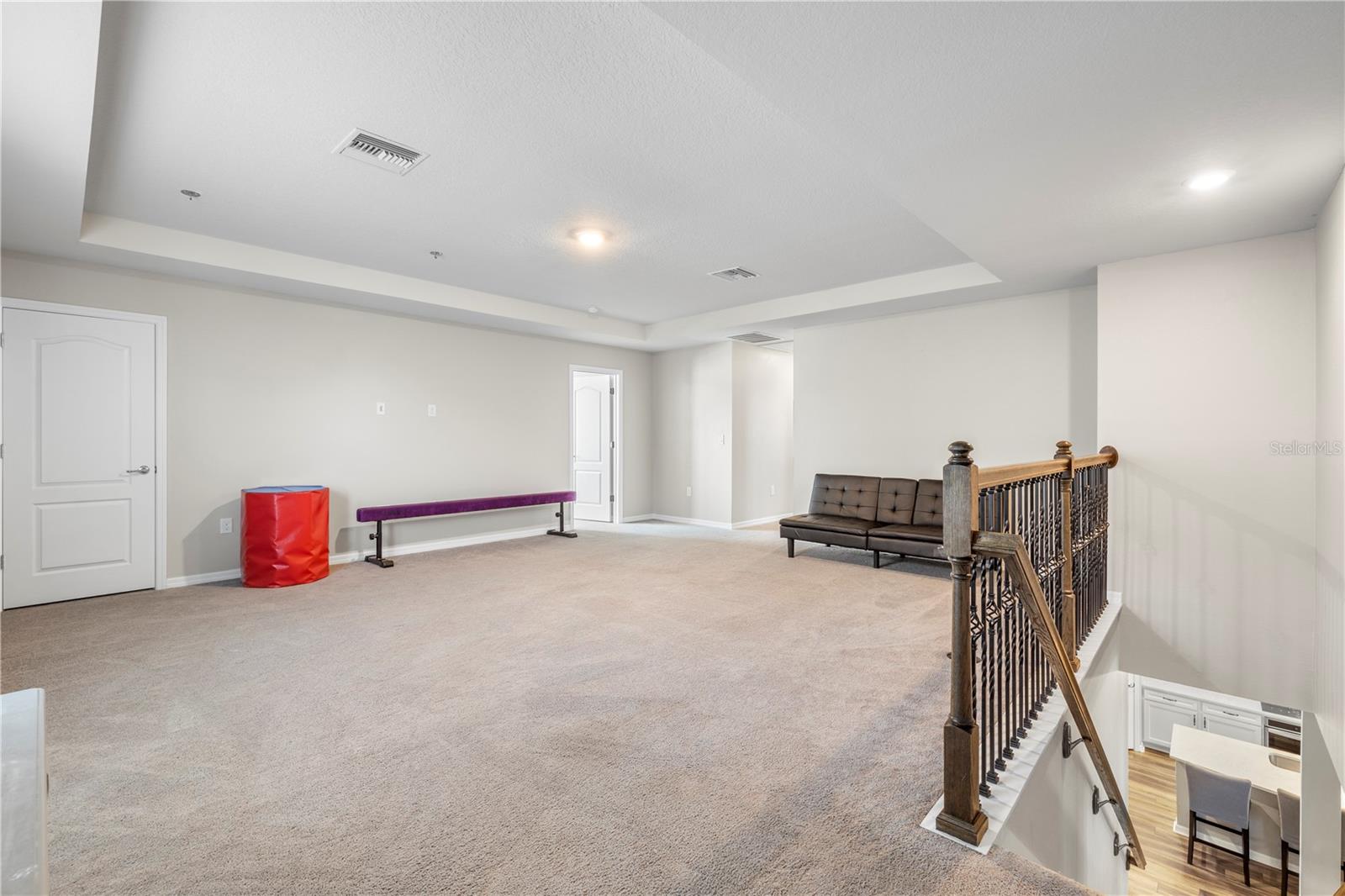 Image 38 of 80 For 7618 Pool Compass Loop