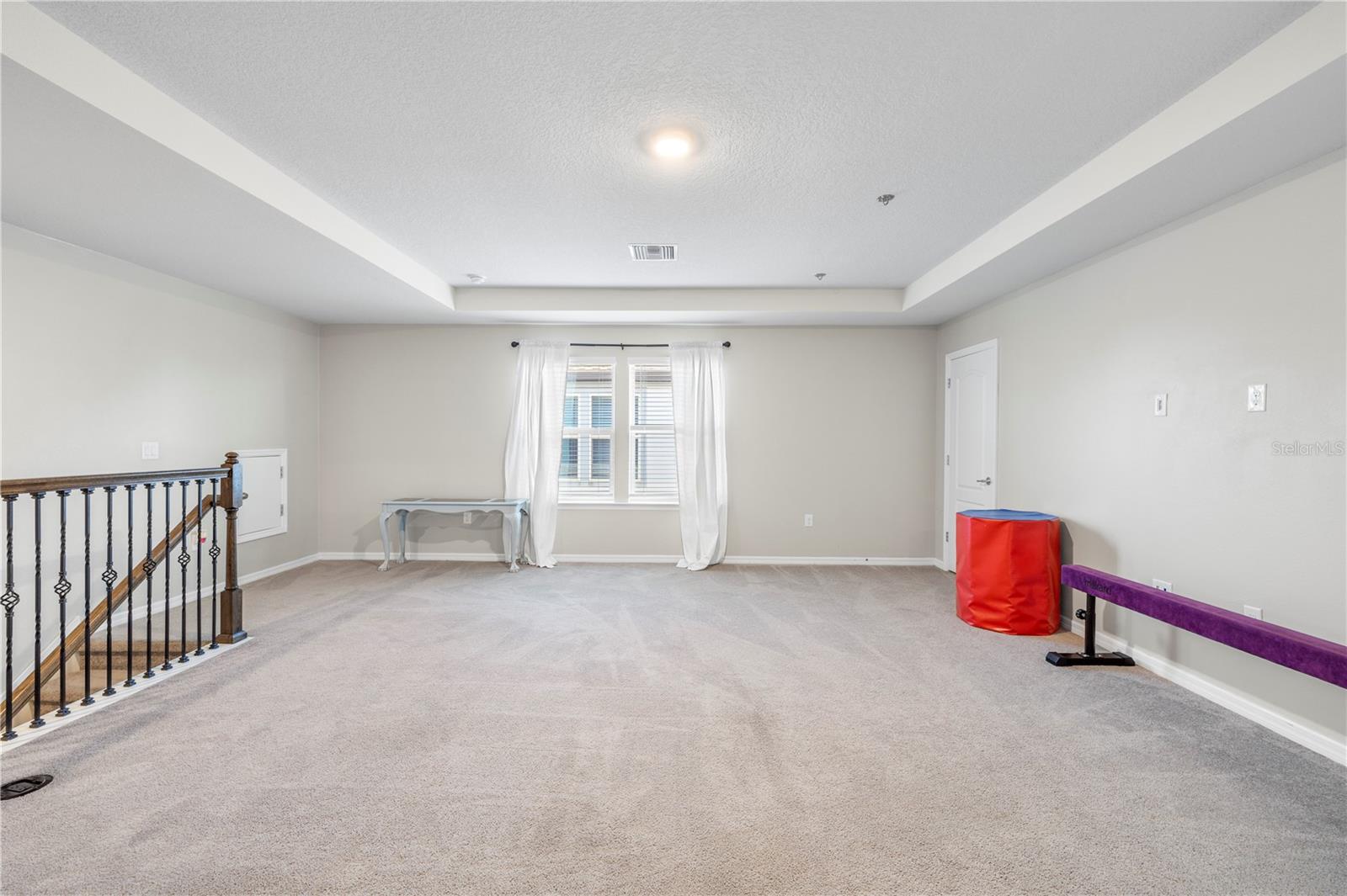 Image 39 of 80 For 7618 Pool Compass Loop