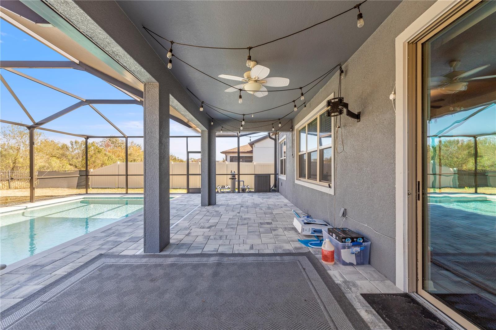 Image 53 of 80 For 7618 Pool Compass Loop