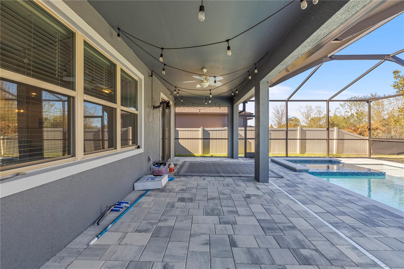 Image 54 of 80 For 7618 Pool Compass Loop