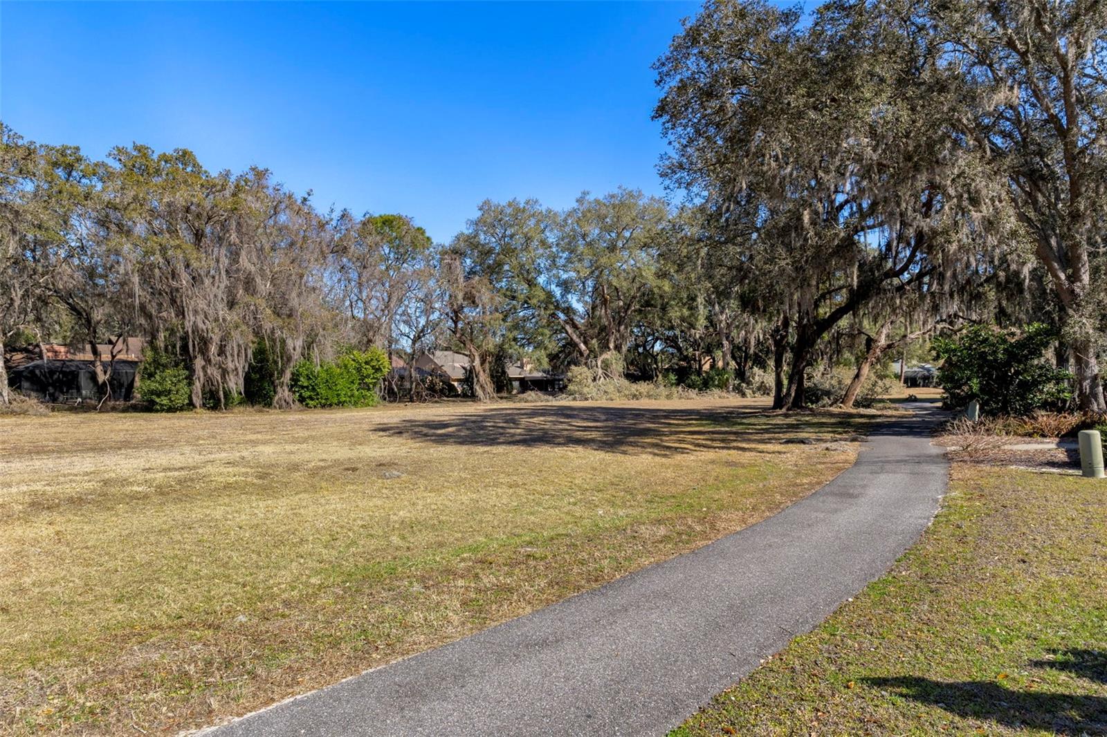 Image 15 of 22 For 35077 Whispering Oaks Boulevard