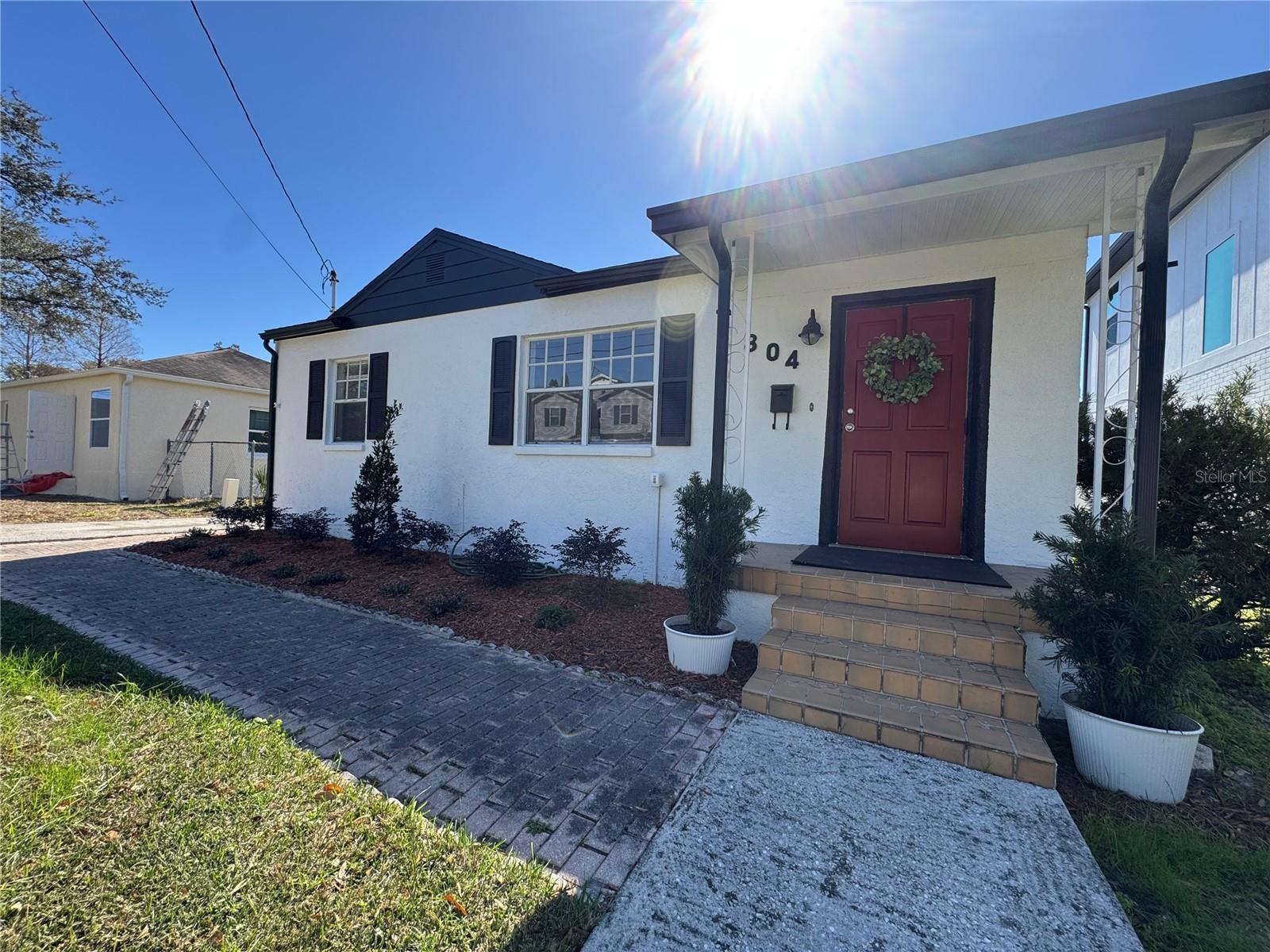 Image 29 of 39 For 804 Adalee Street