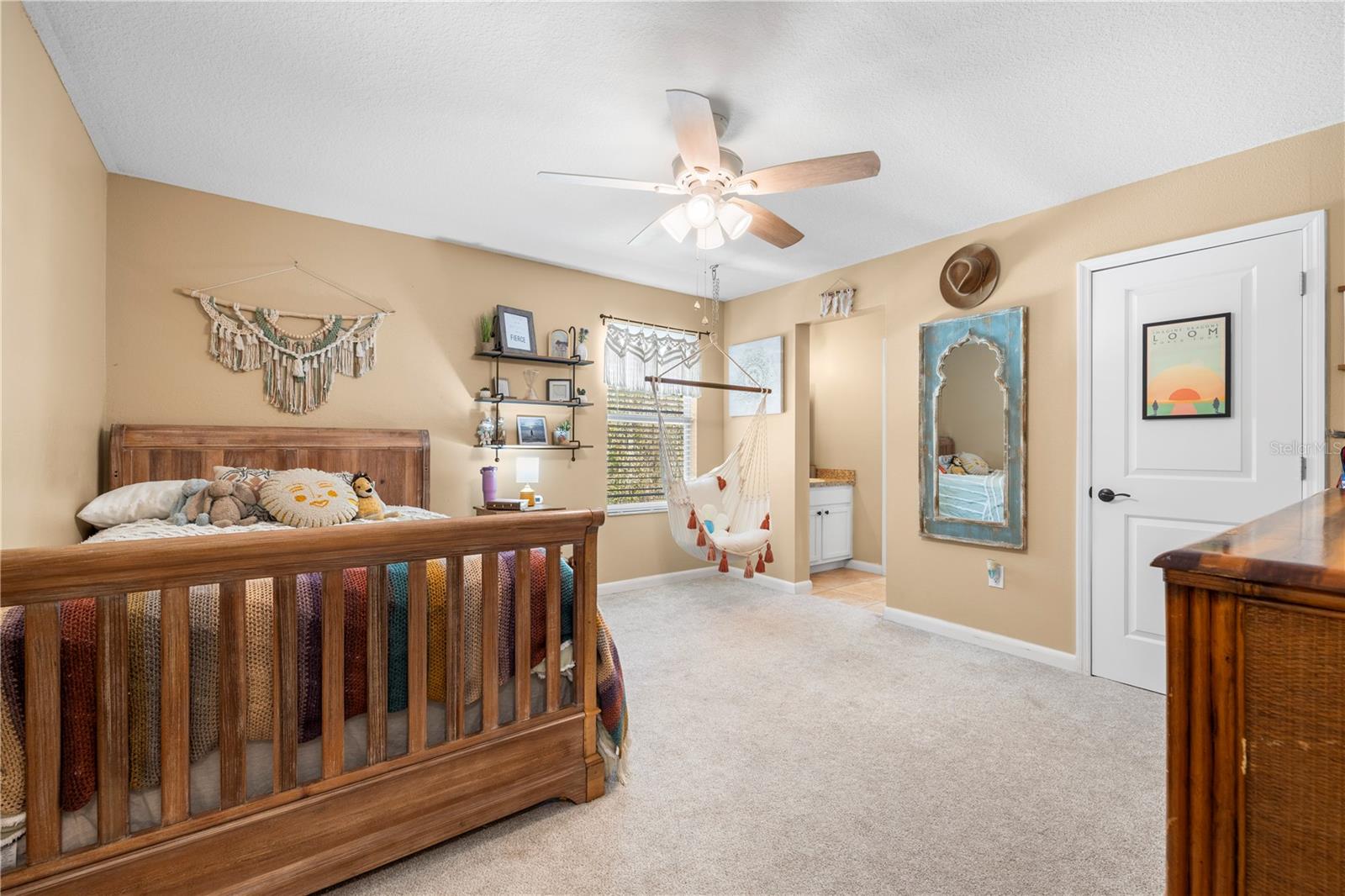 Image 41 of 78 For 5463 Shasta Daisy Place