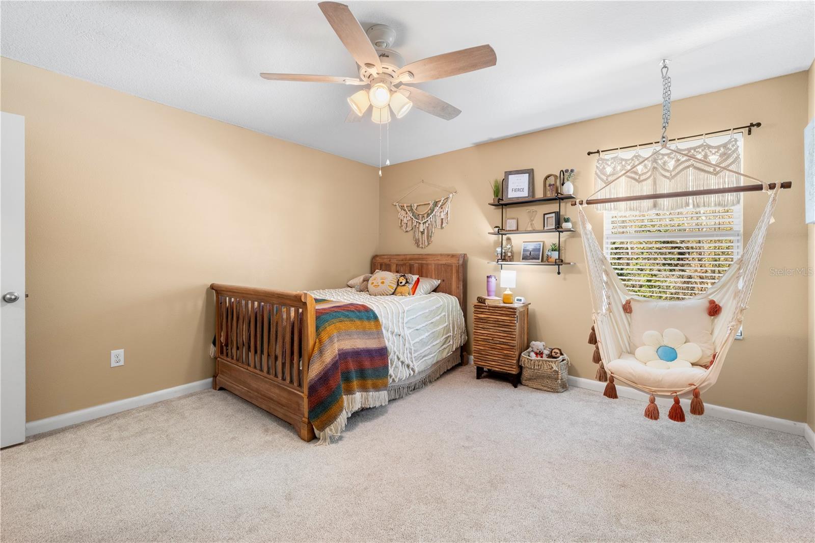 Image 42 of 78 For 5463 Shasta Daisy Place