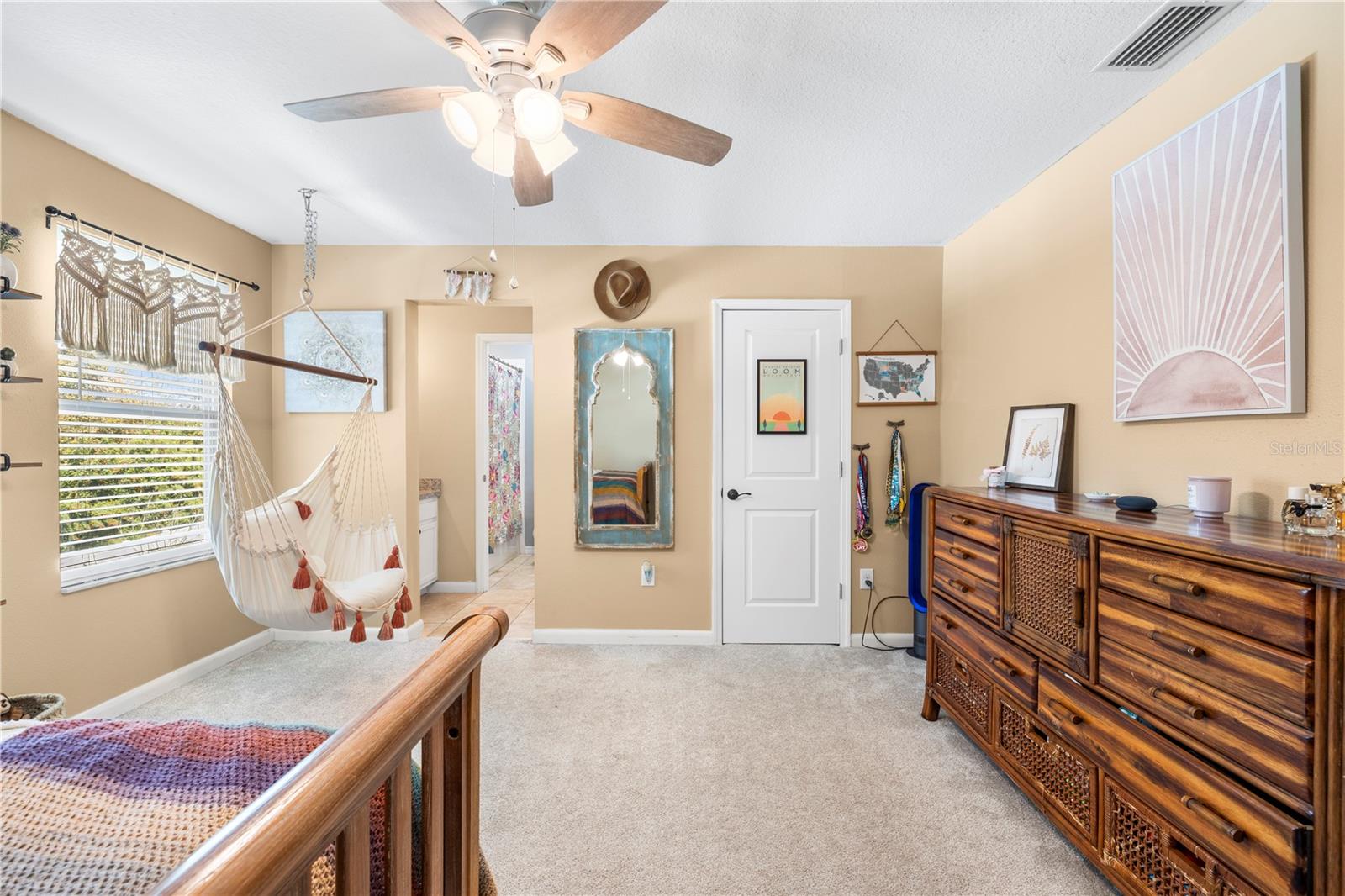 Image 43 of 78 For 5463 Shasta Daisy Place