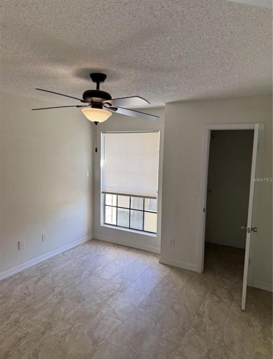 Image 11 of 13 For 8641 Fancy Finch Drive 201