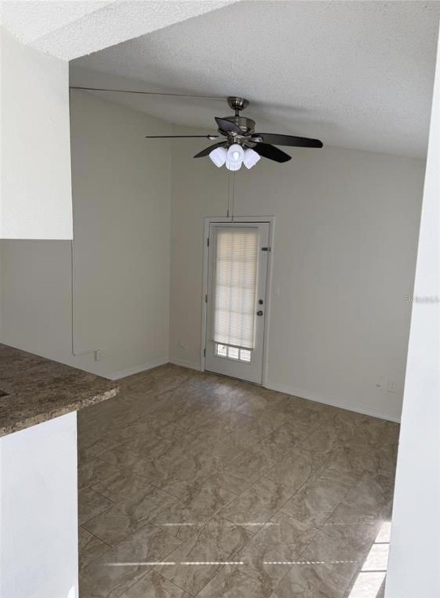 Image 9 of 13 For 8641 Fancy Finch Drive 201