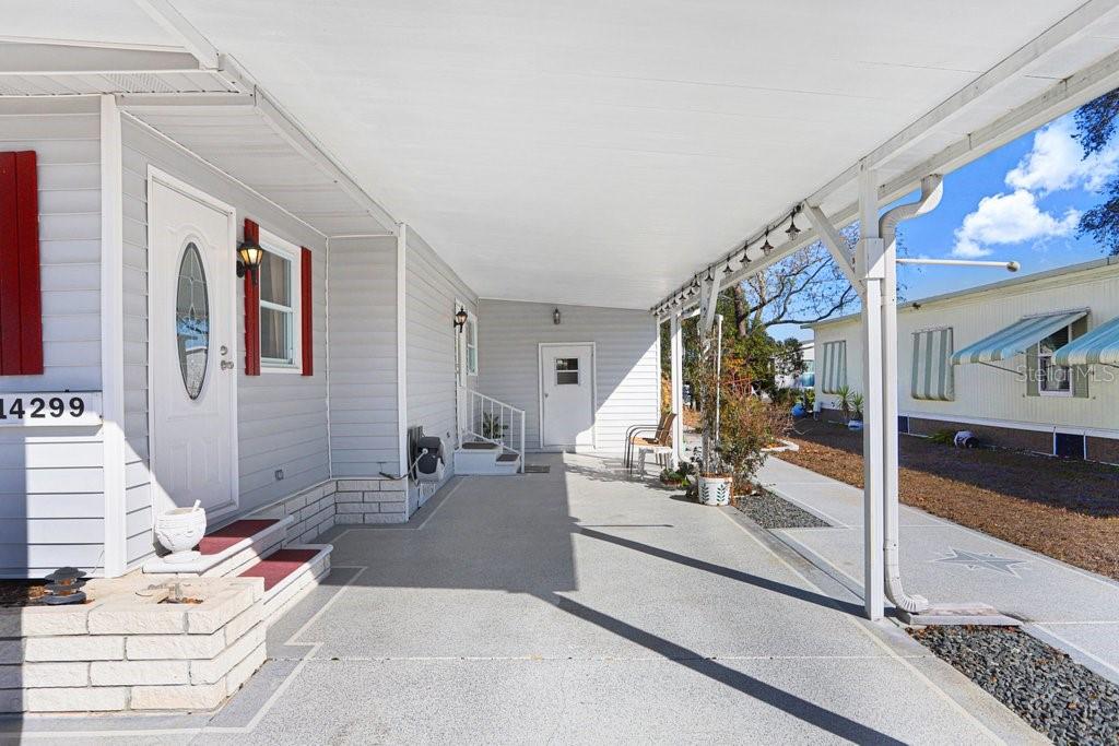 Image 7 of 41 For 14299 Nectarine Street