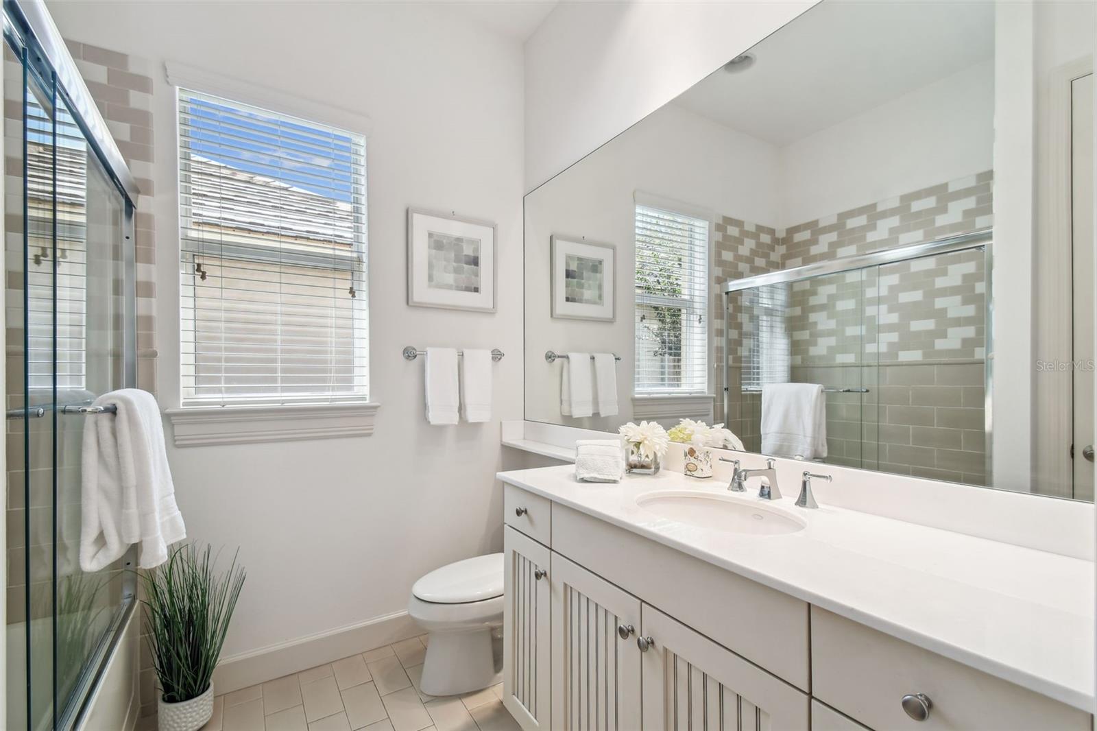 Image 47 of 90 For 2935 Grey Oaks Boulevard