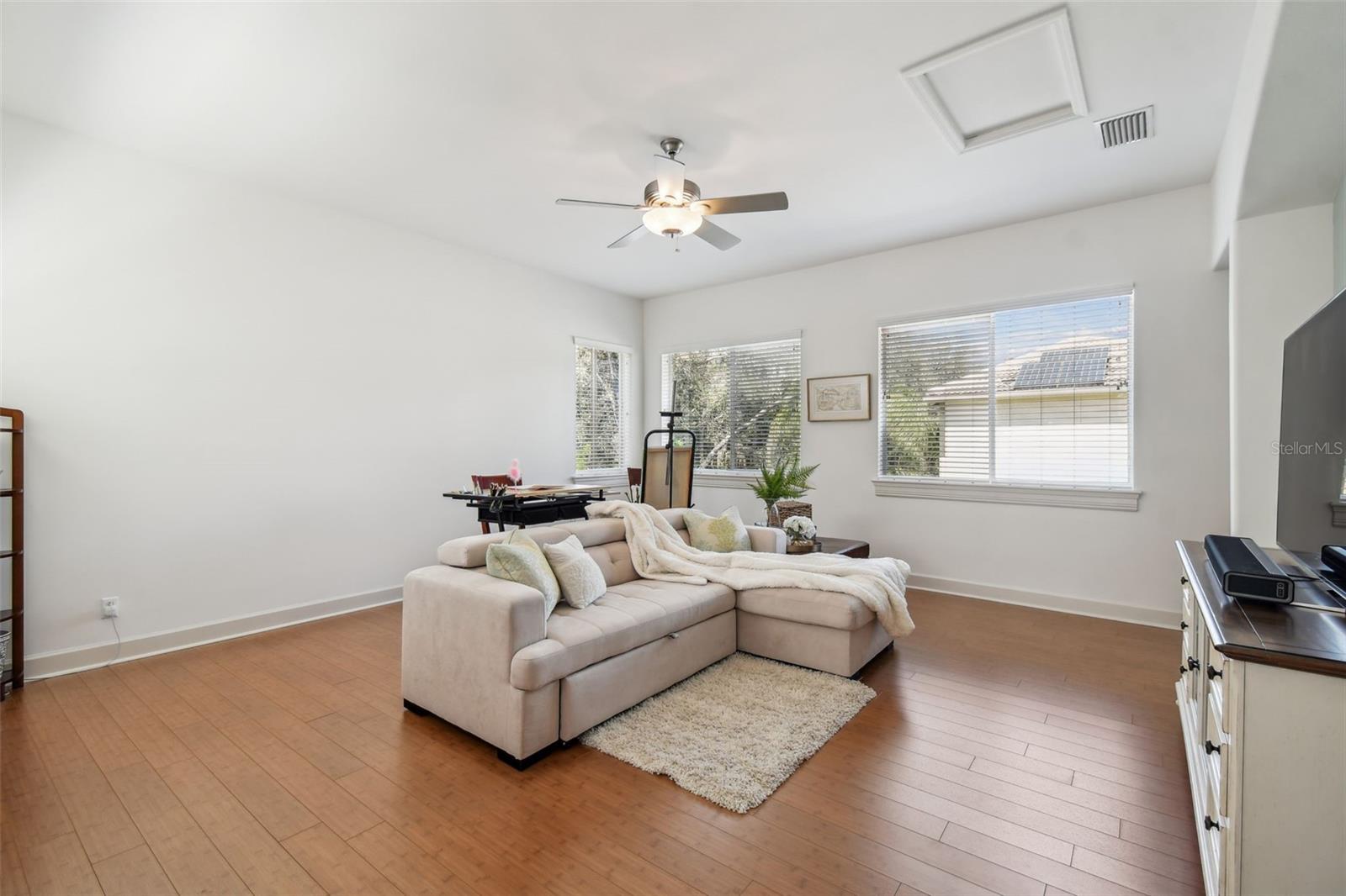 Image 54 of 90 For 2935 Grey Oaks Boulevard