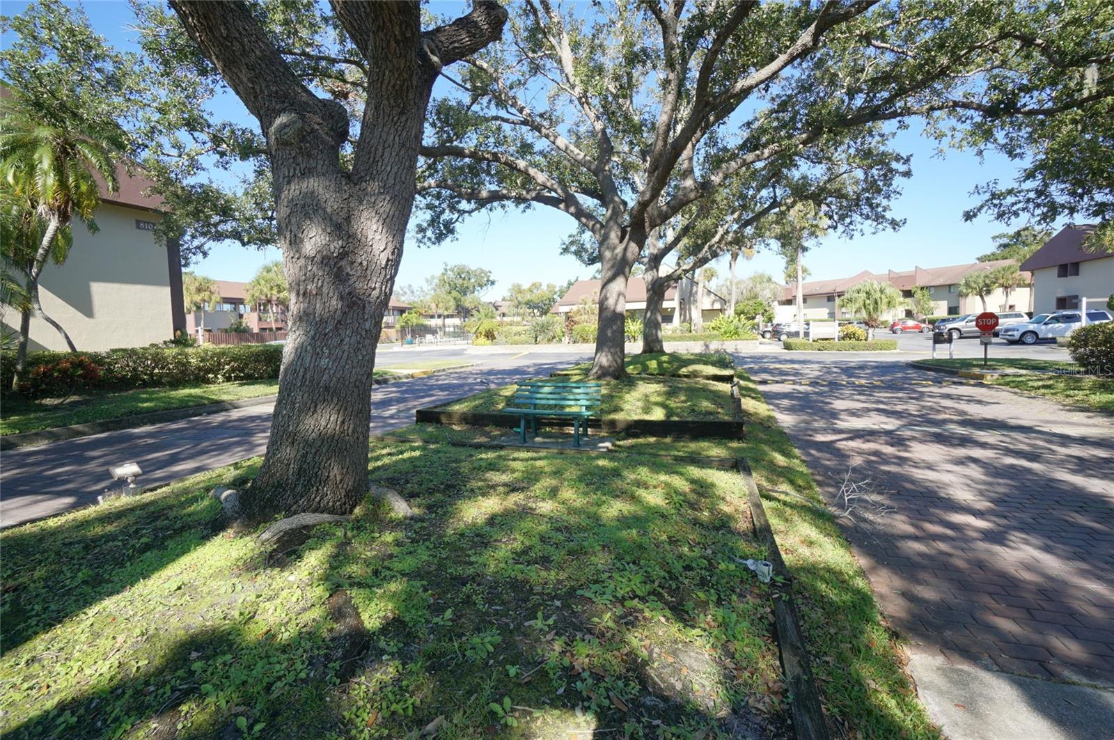 Image 22 of 31 For 760 Village Drive N 203