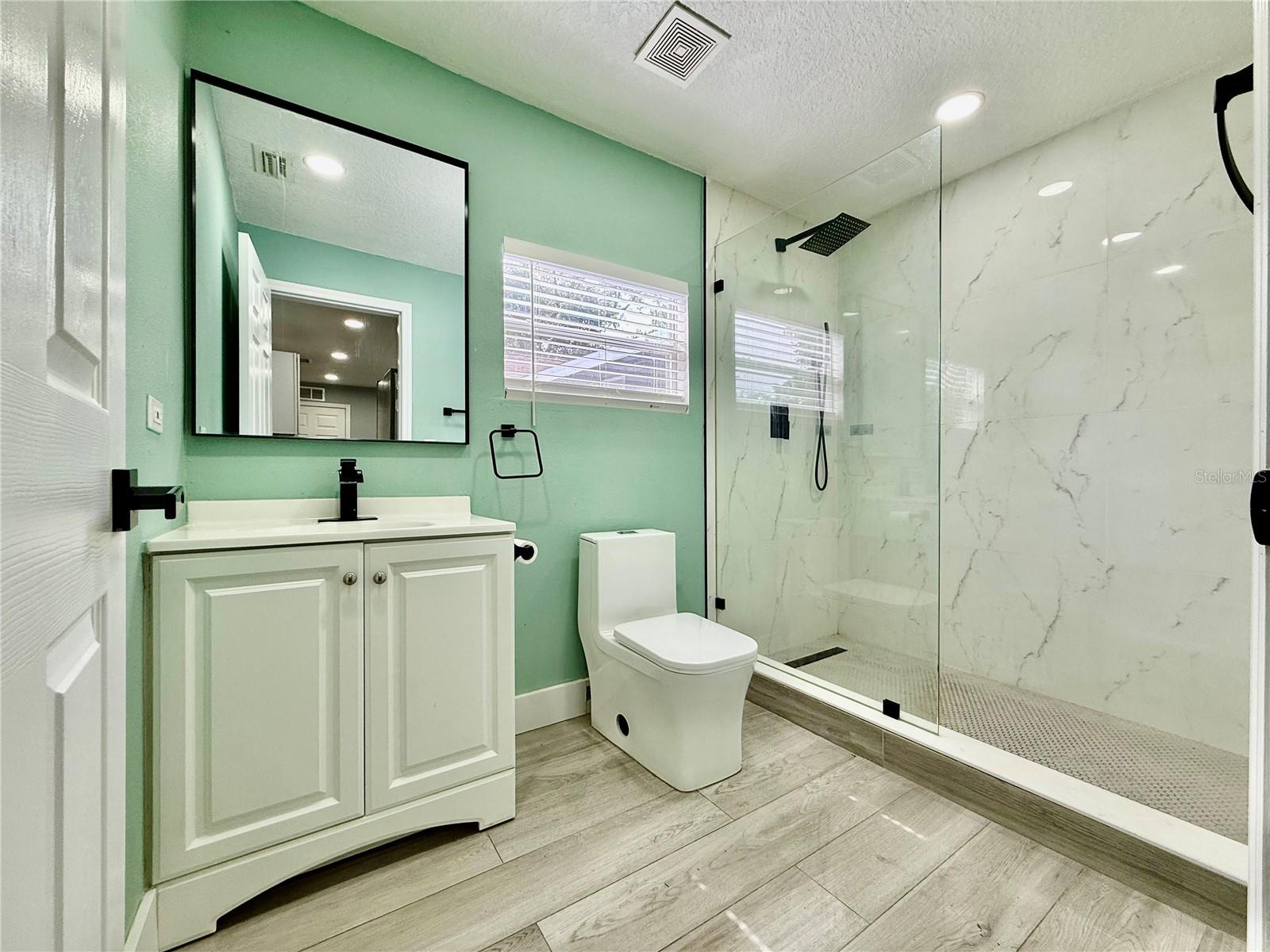 Image 11 of 27 For 1813 Wood Street