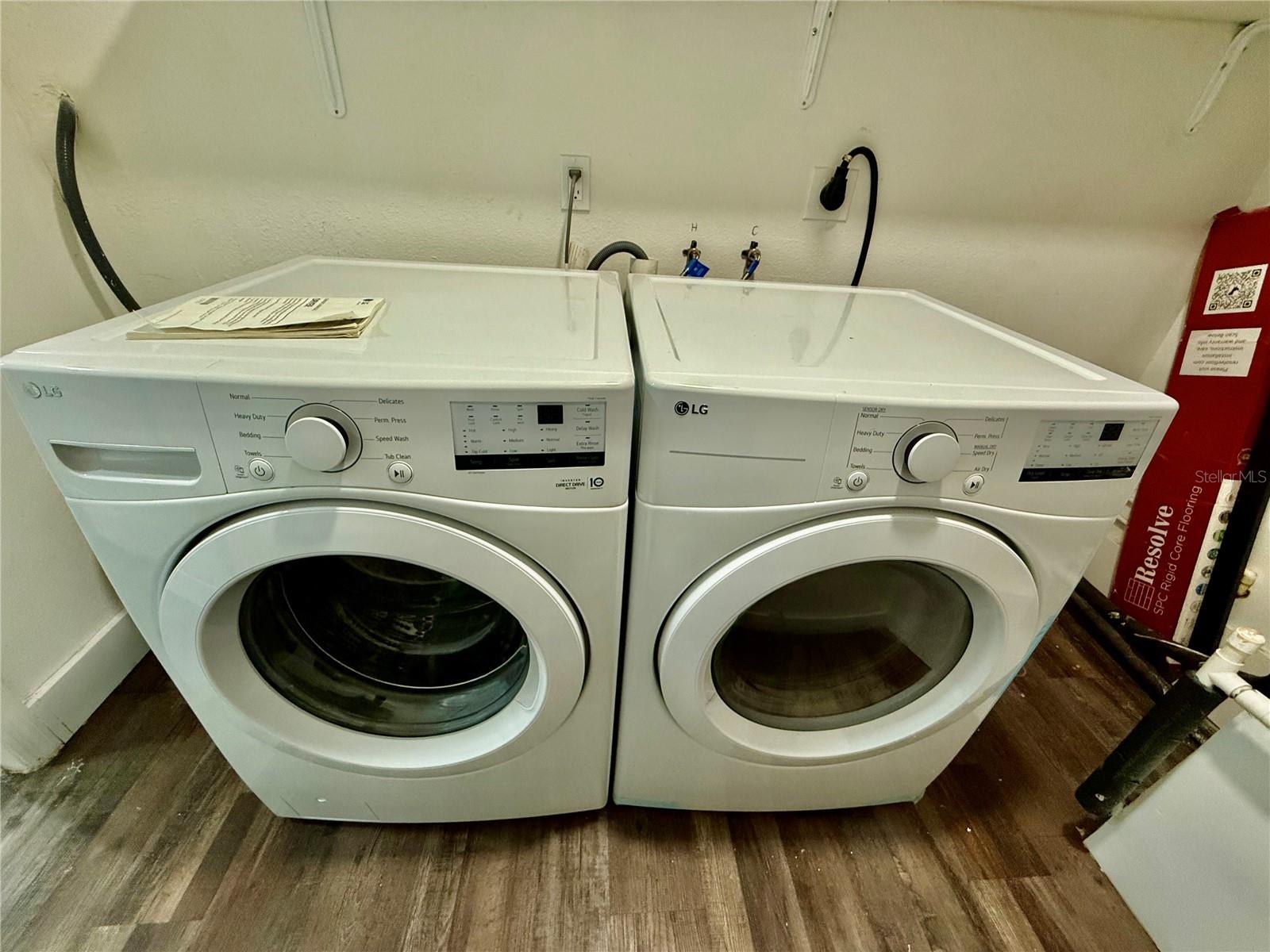 Image 14 of 27 For 1813 Wood Street