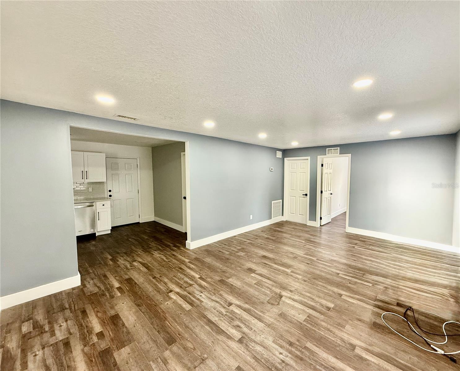 Image 4 of 27 For 1813 Wood Street