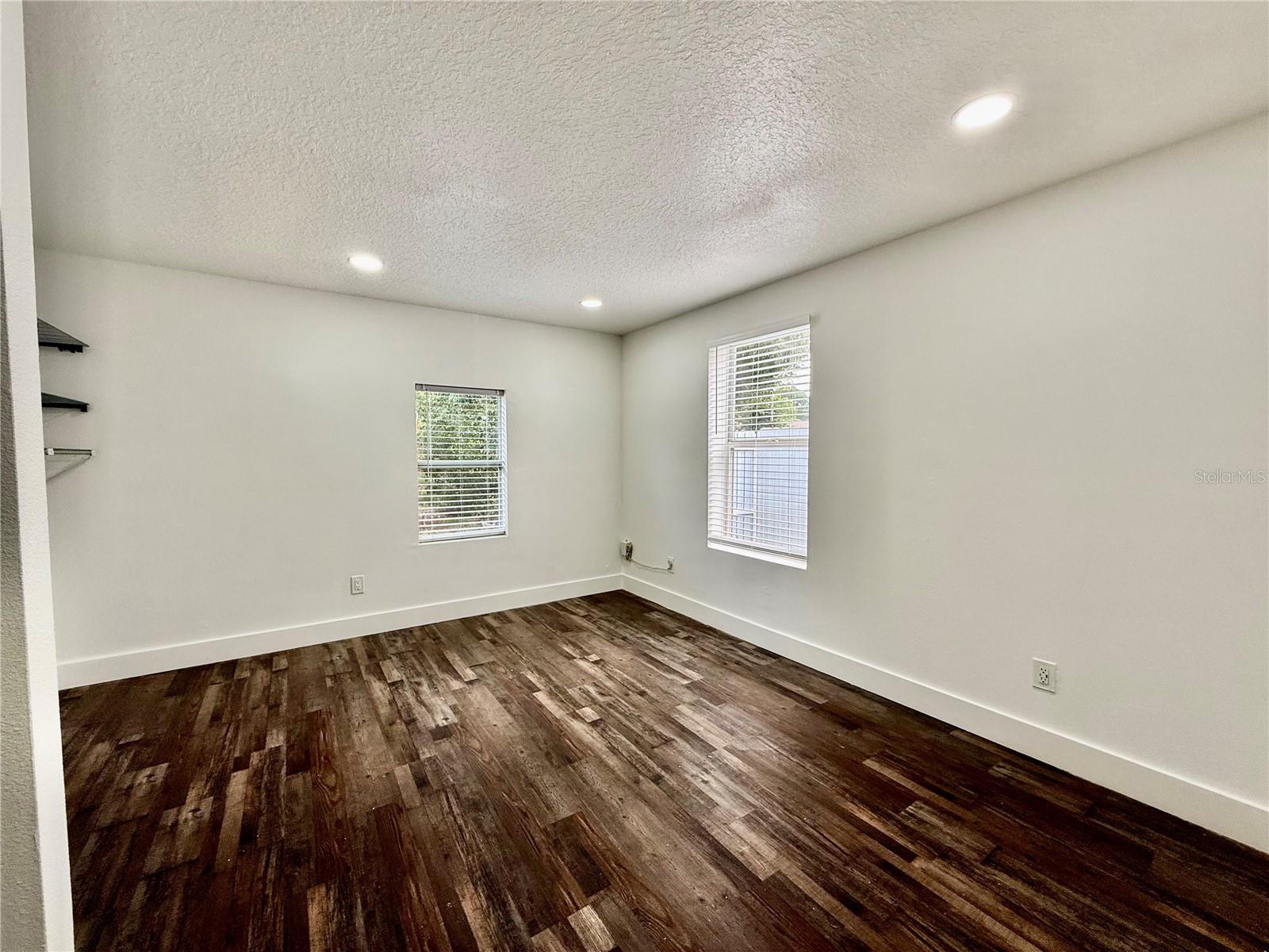 Image 8 of 27 For 1813 Wood Street