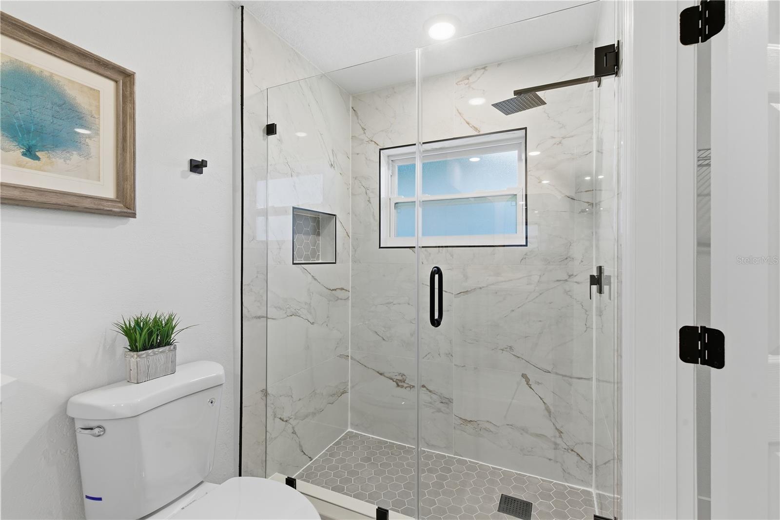 Image 31 of 57 For 4346 Marine Parkway