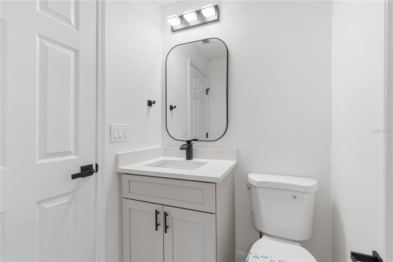 Image 38 of 57 For 4346 Marine Parkway