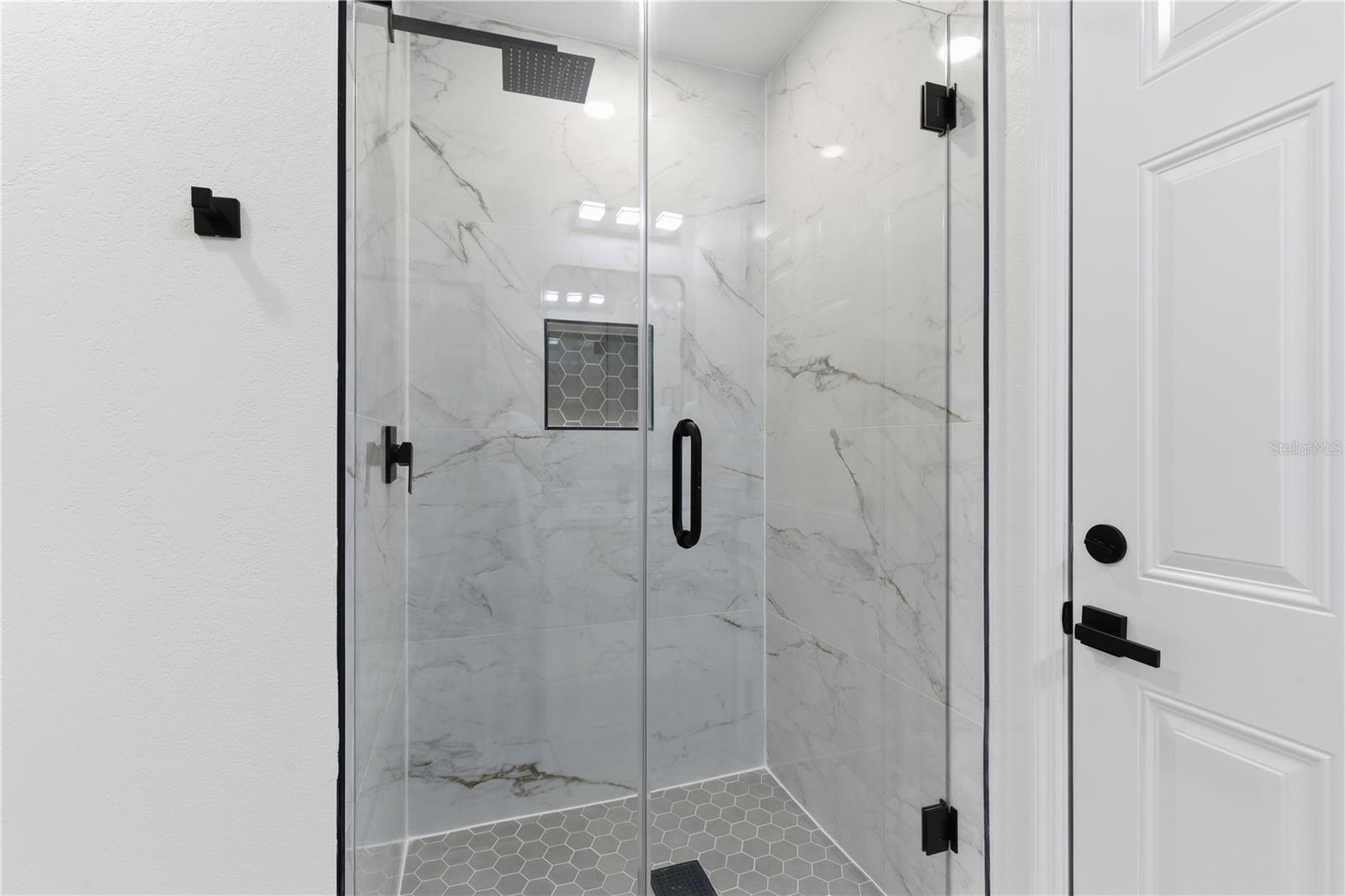 Image 45 of 57 For 4346 Marine Parkway