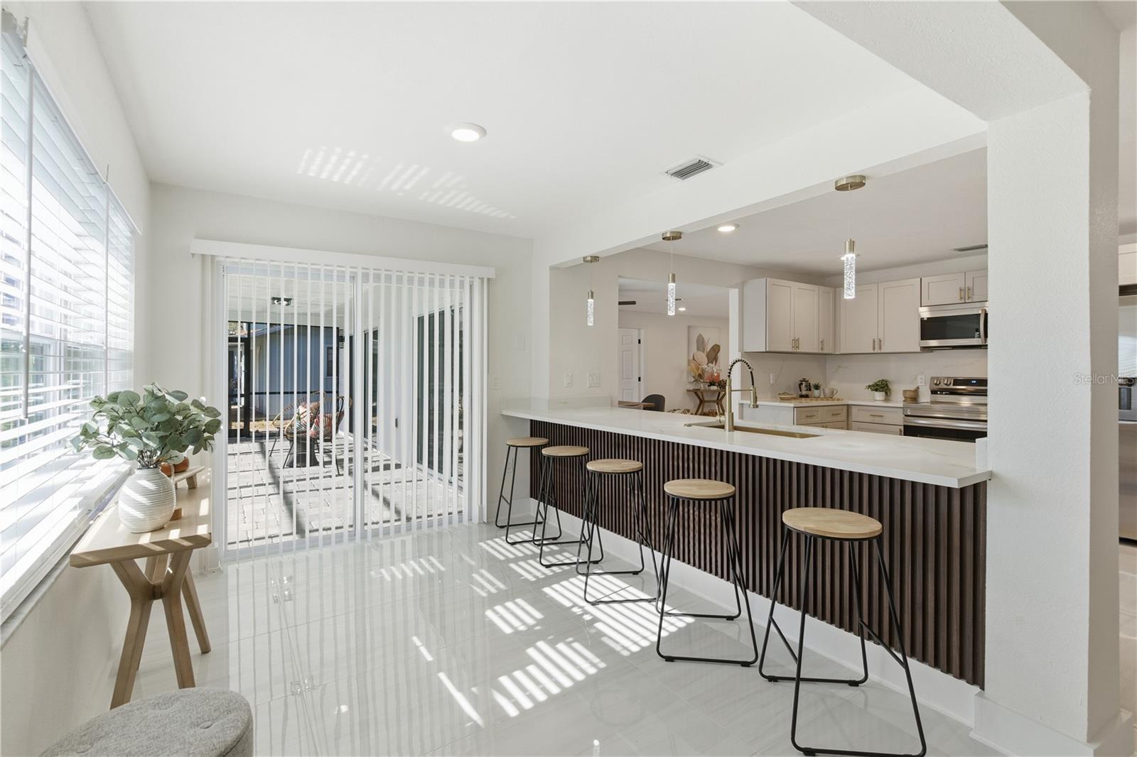 Image 9 of 57 For 4346 Marine Parkway