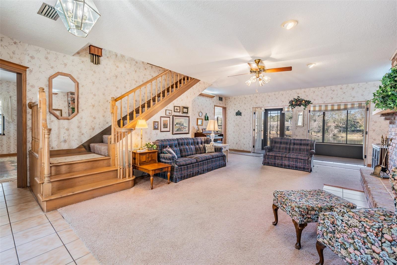 Image 12 of 77 For 701 Duque Road