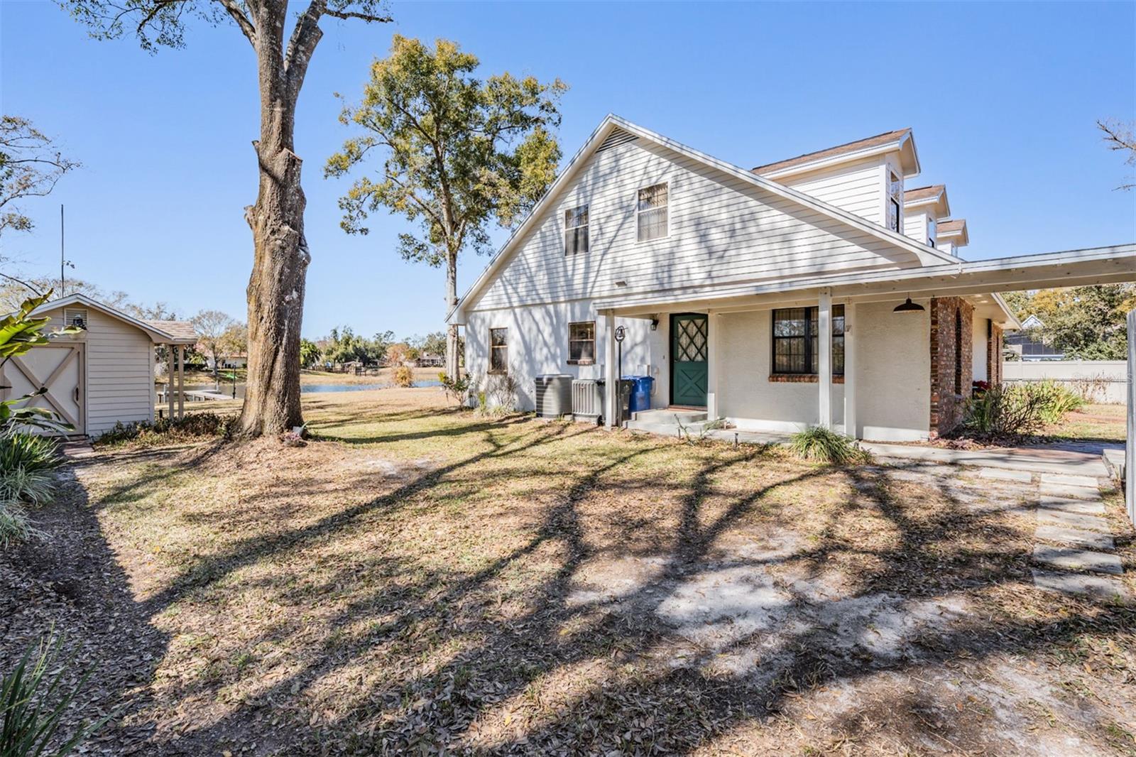 Image 50 of 77 For 701 Duque Road