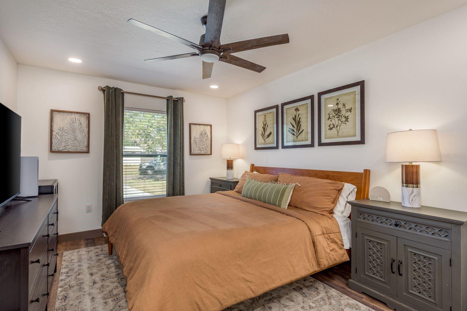 Image 13 of 28 For 4430 Trilby Avenue