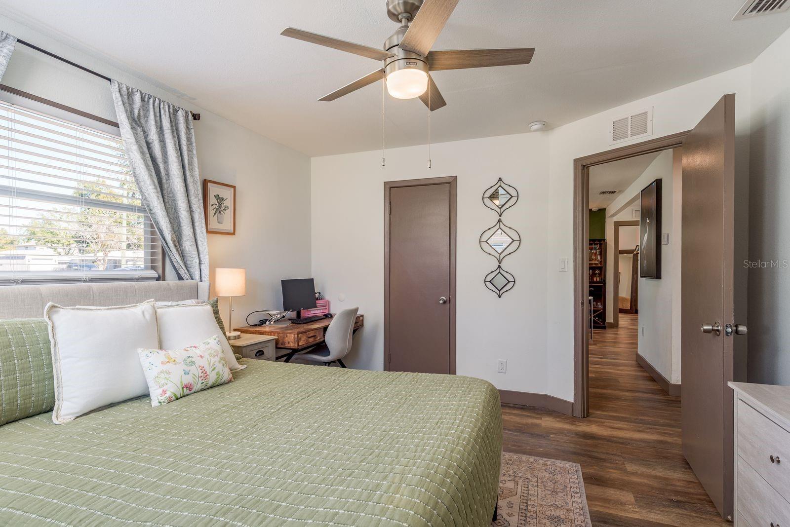 Image 18 of 28 For 4430 Trilby Avenue