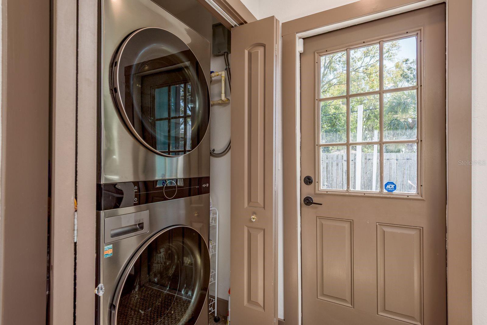 Image 22 of 28 For 4430 Trilby Avenue