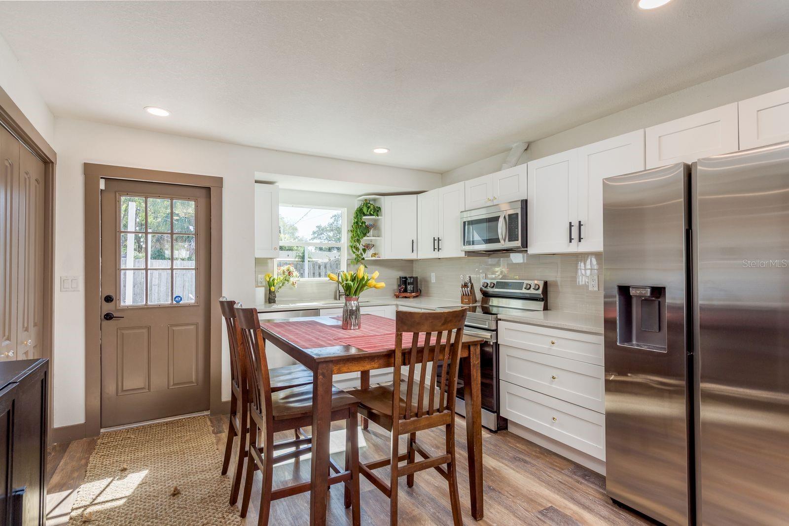 Image 9 of 28 For 4430 Trilby Avenue