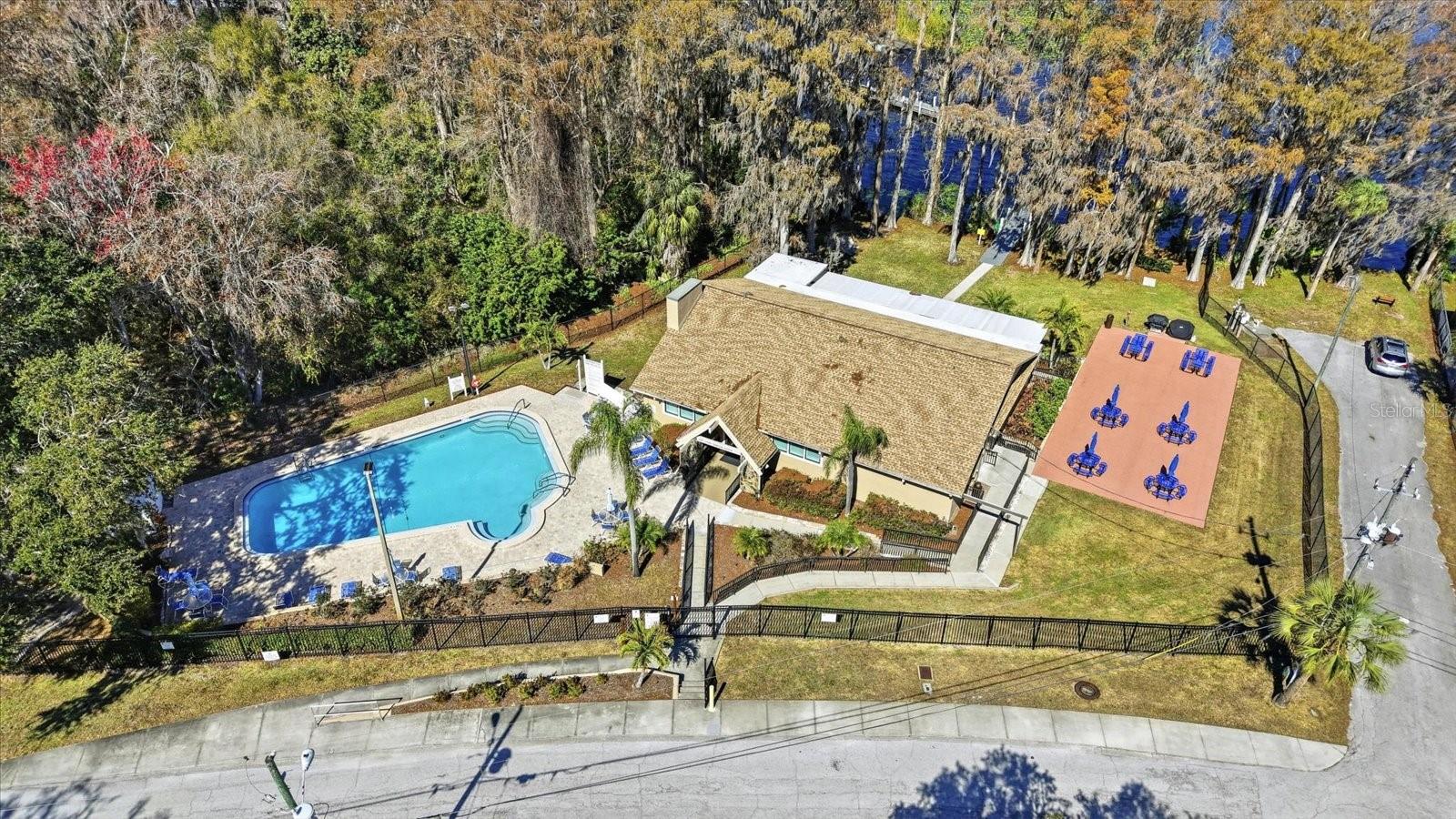 Image 35 of 39 For 2201 Shelly Drive A