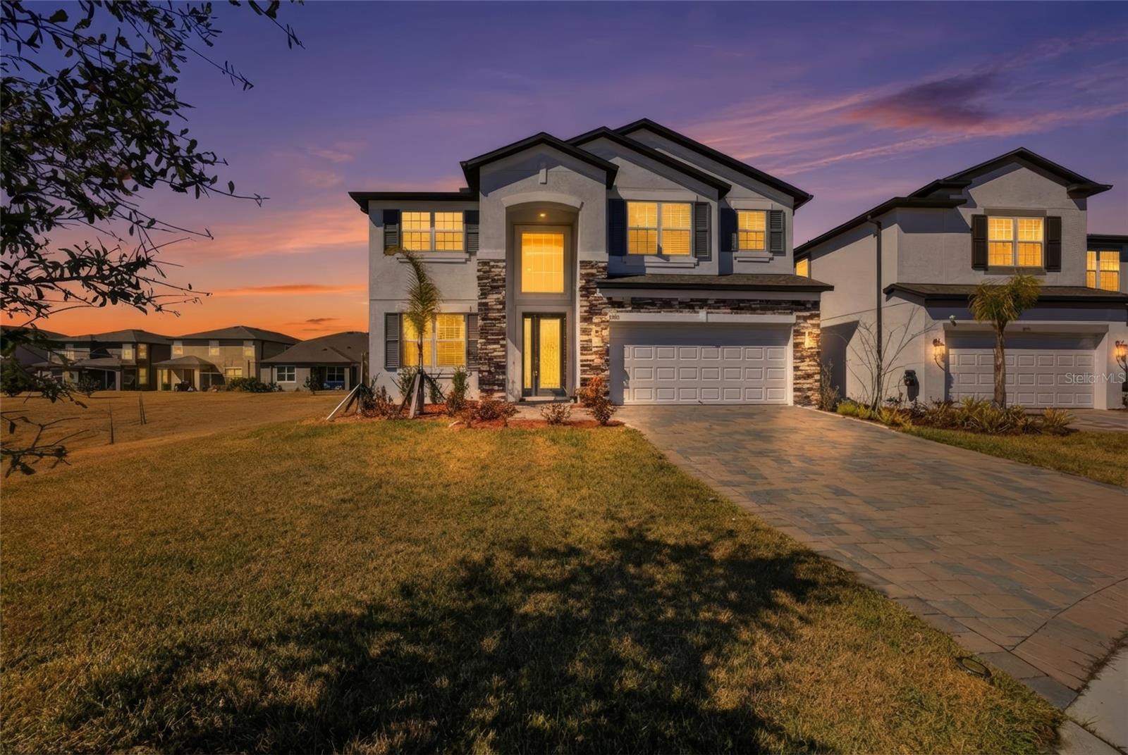 Image 2 of 45 For 2909 Ivory Bluff Court