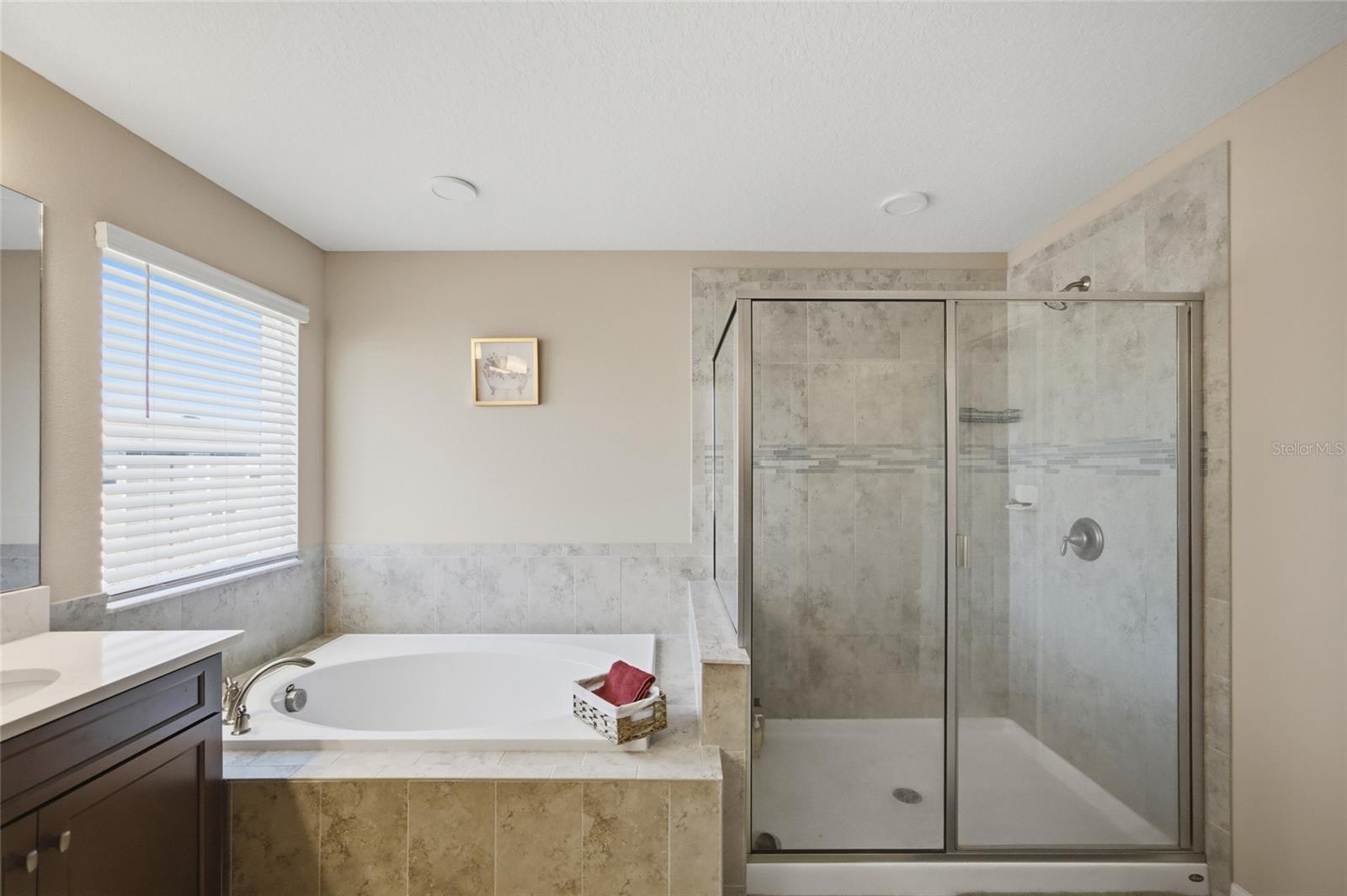 Image 25 of 45 For 2909 Ivory Bluff Court