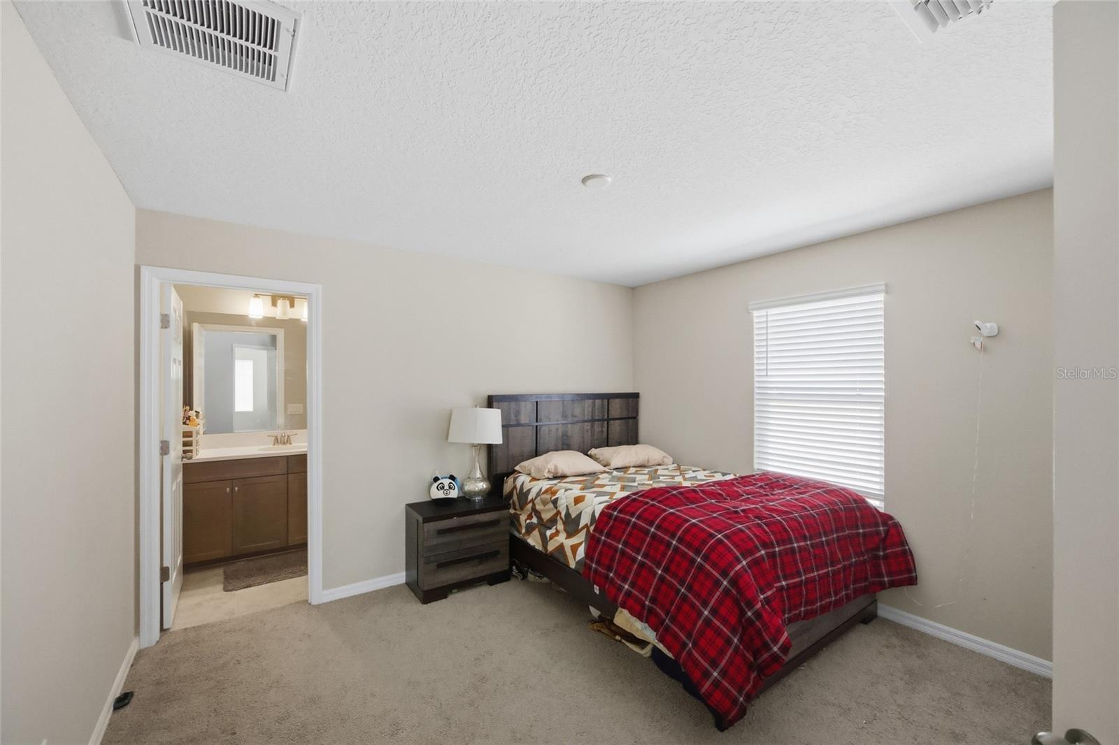 Image 29 of 45 For 2909 Ivory Bluff Court