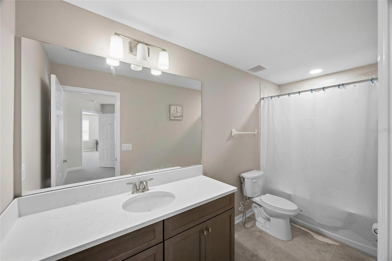 Image 31 of 45 For 2909 Ivory Bluff Court