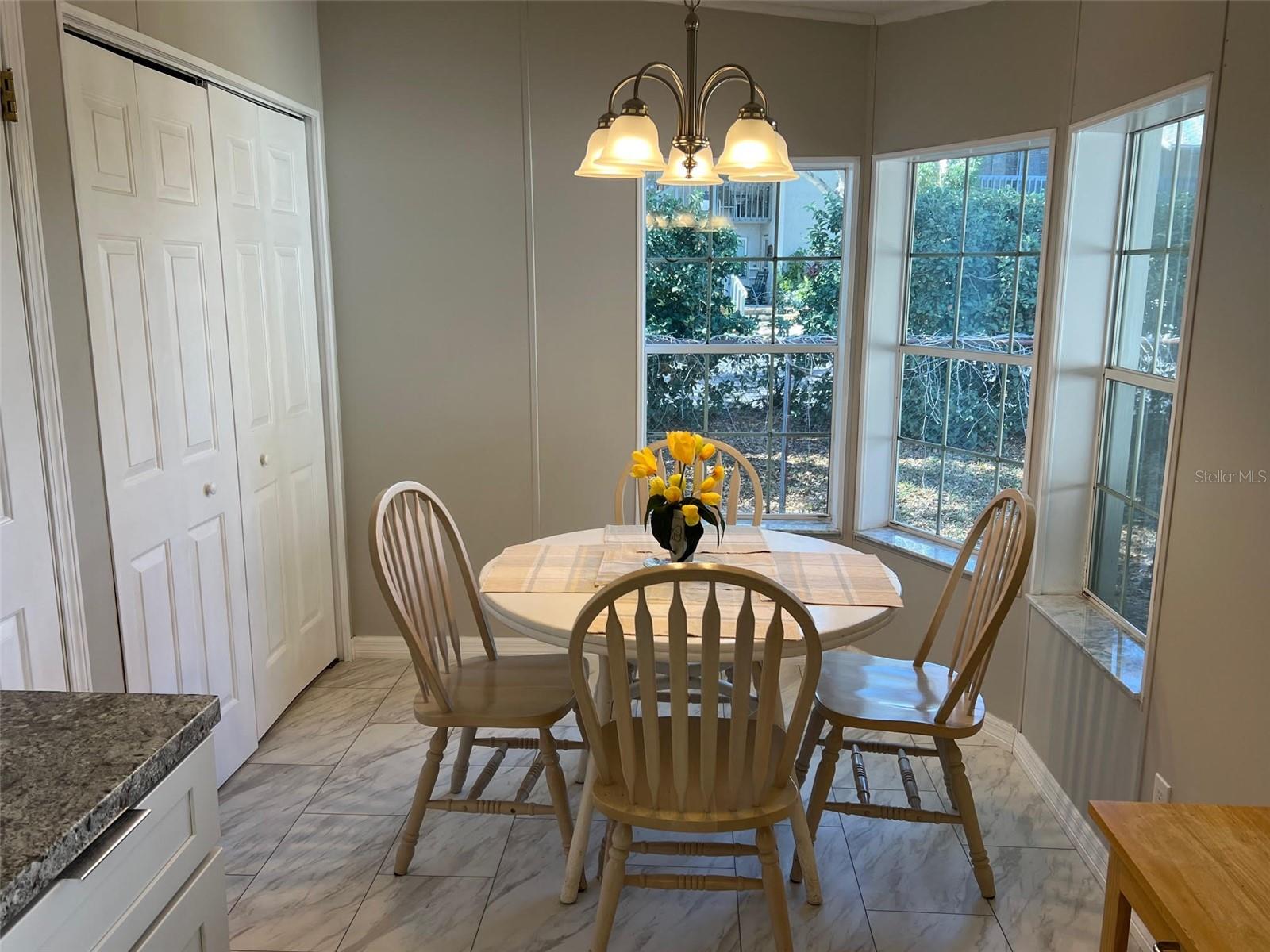 Image 11 of 32 For 11300 124th Avenue 40