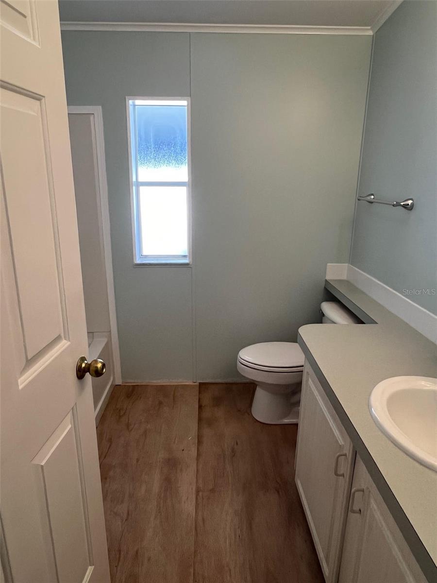 Image 31 of 32 For 11300 124th Avenue 40