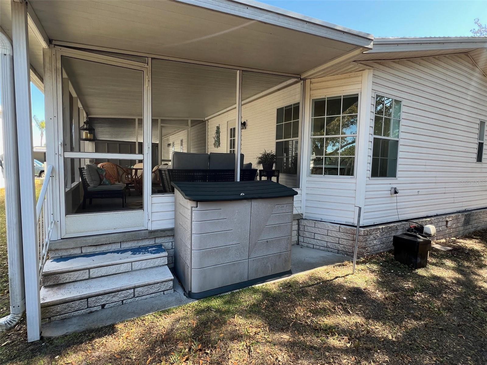 Image 5 of 32 For 11300 124th Avenue 40