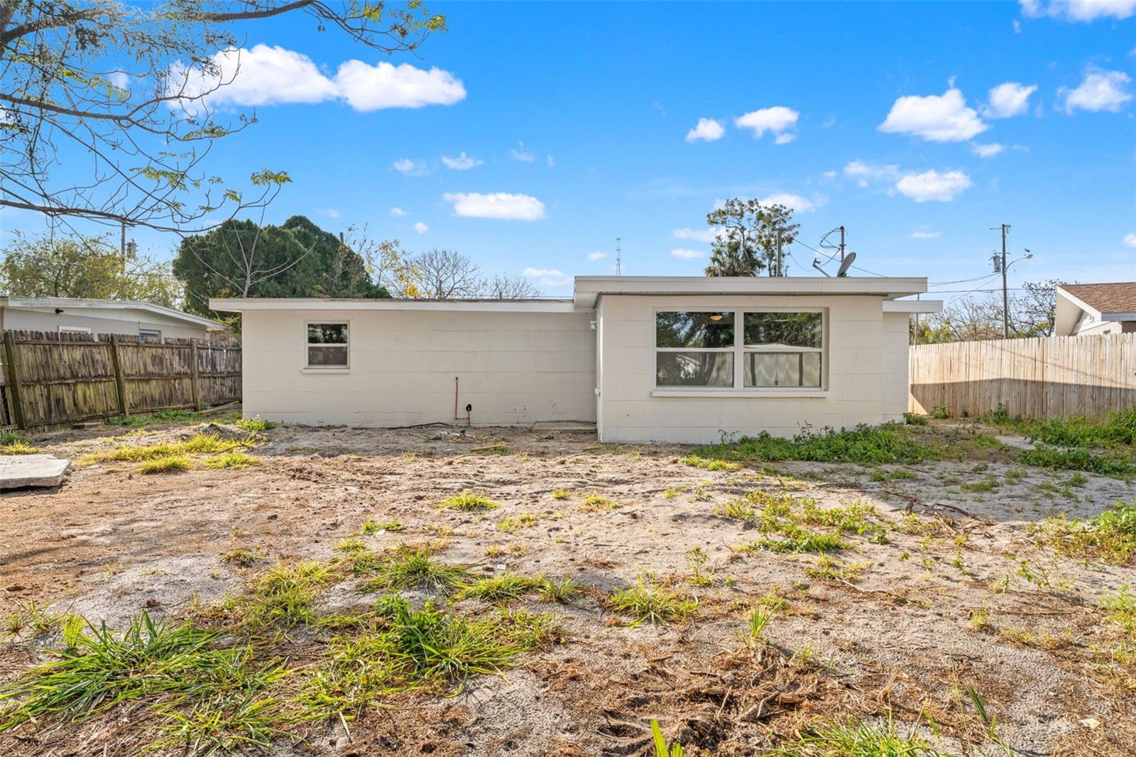 Image 18 of 18 For 11200 Harding Drive