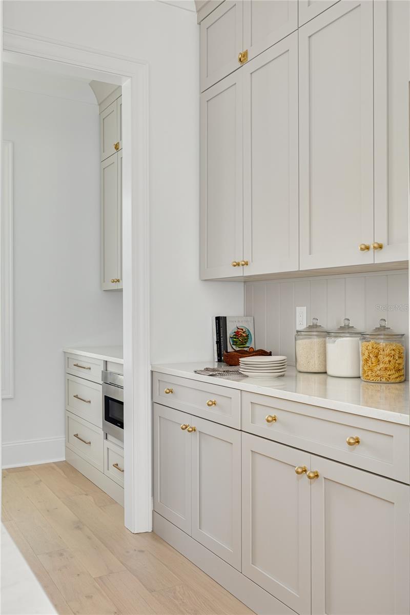 Image 12 of 51 For 246 23rd Avenue Se