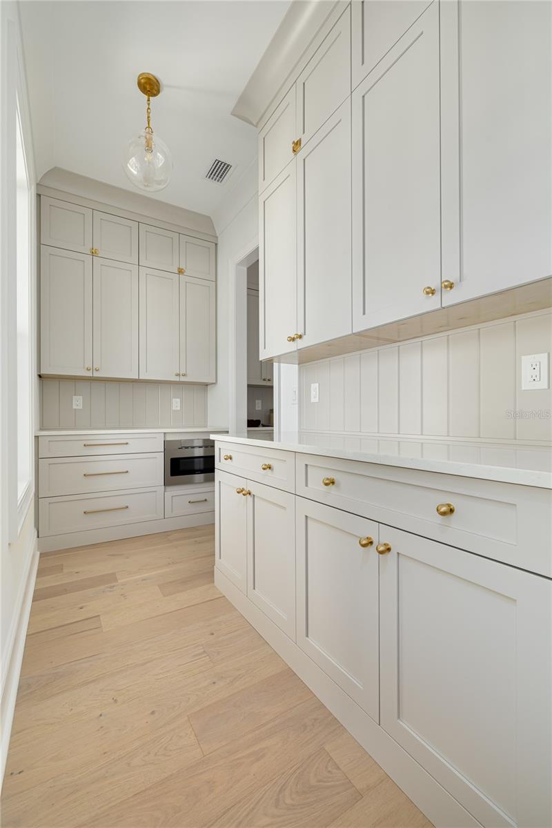 Image 14 of 51 For 246 23rd Avenue Se