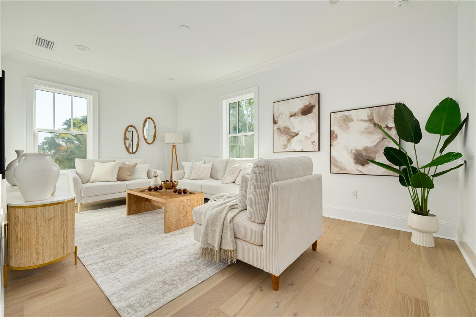 Image 25 of 51 For 246 23rd Avenue Se