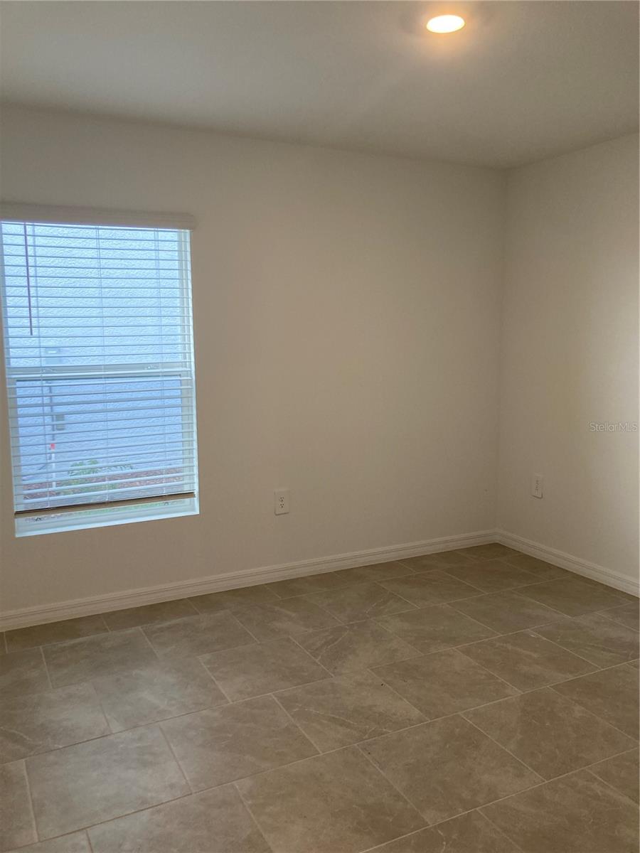 Image 9 of 30 For 11800 Cloverly Lane