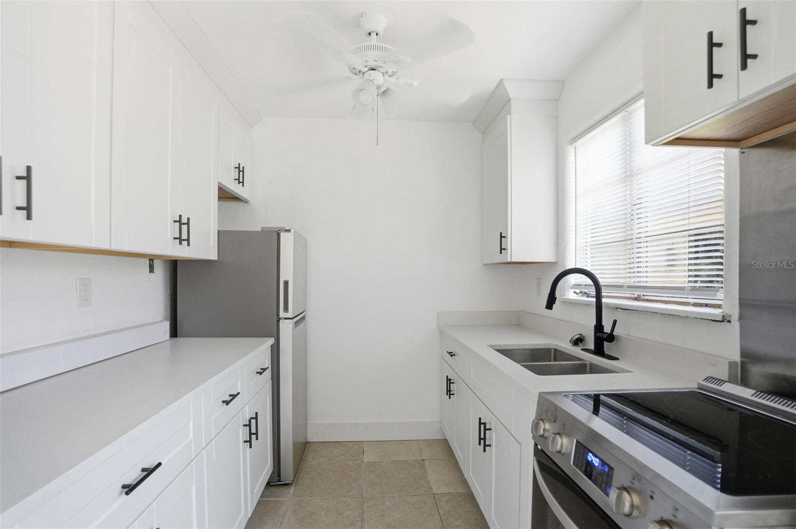 Listing photo id 10 for 7960 Boca Ciega Drive