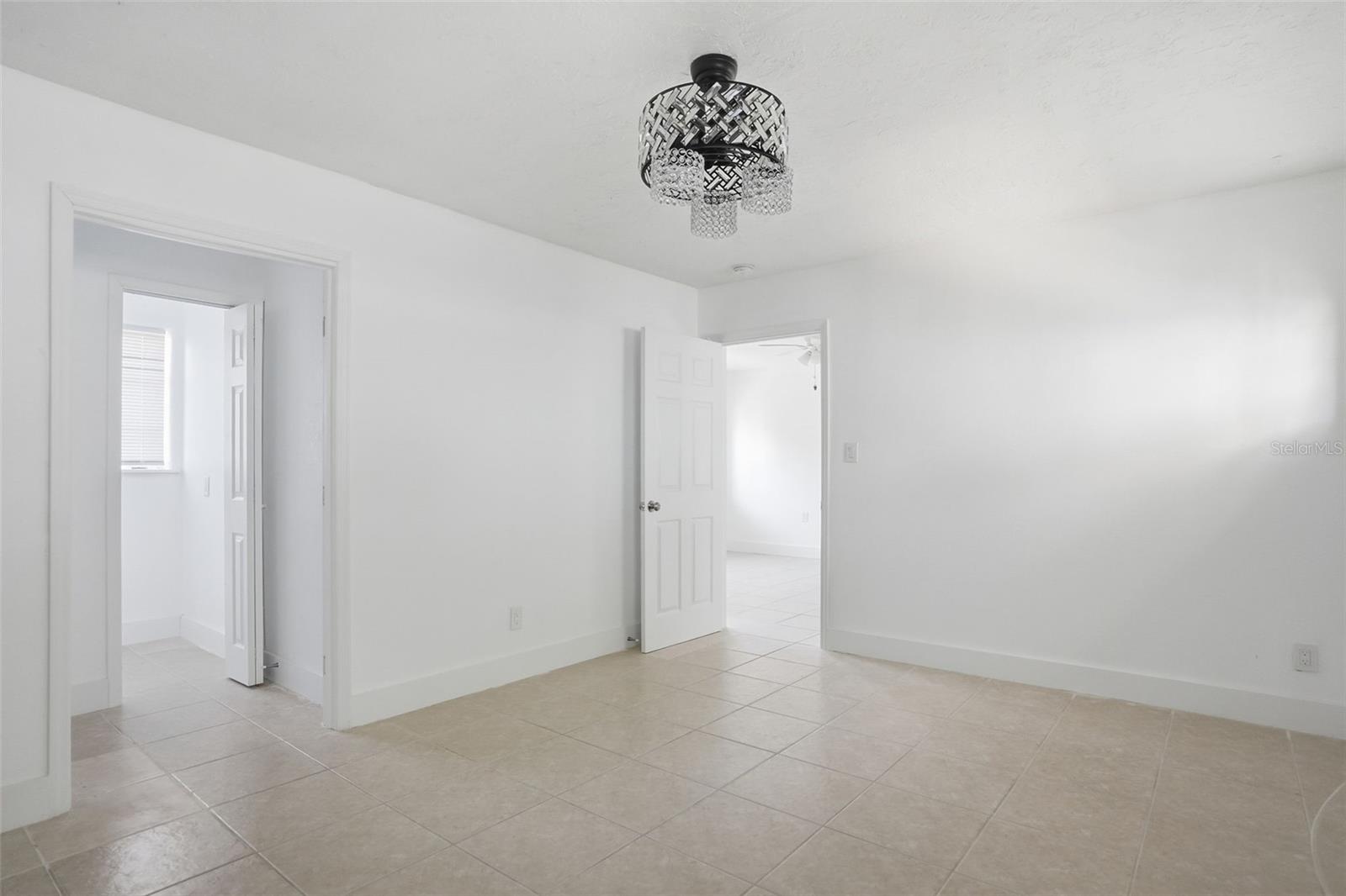 Listing photo id 21 for 7960 Boca Ciega Drive