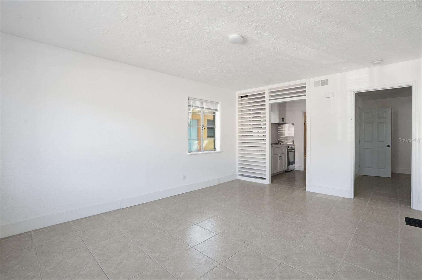 Listing photo id 25 for 7960 Boca Ciega Drive