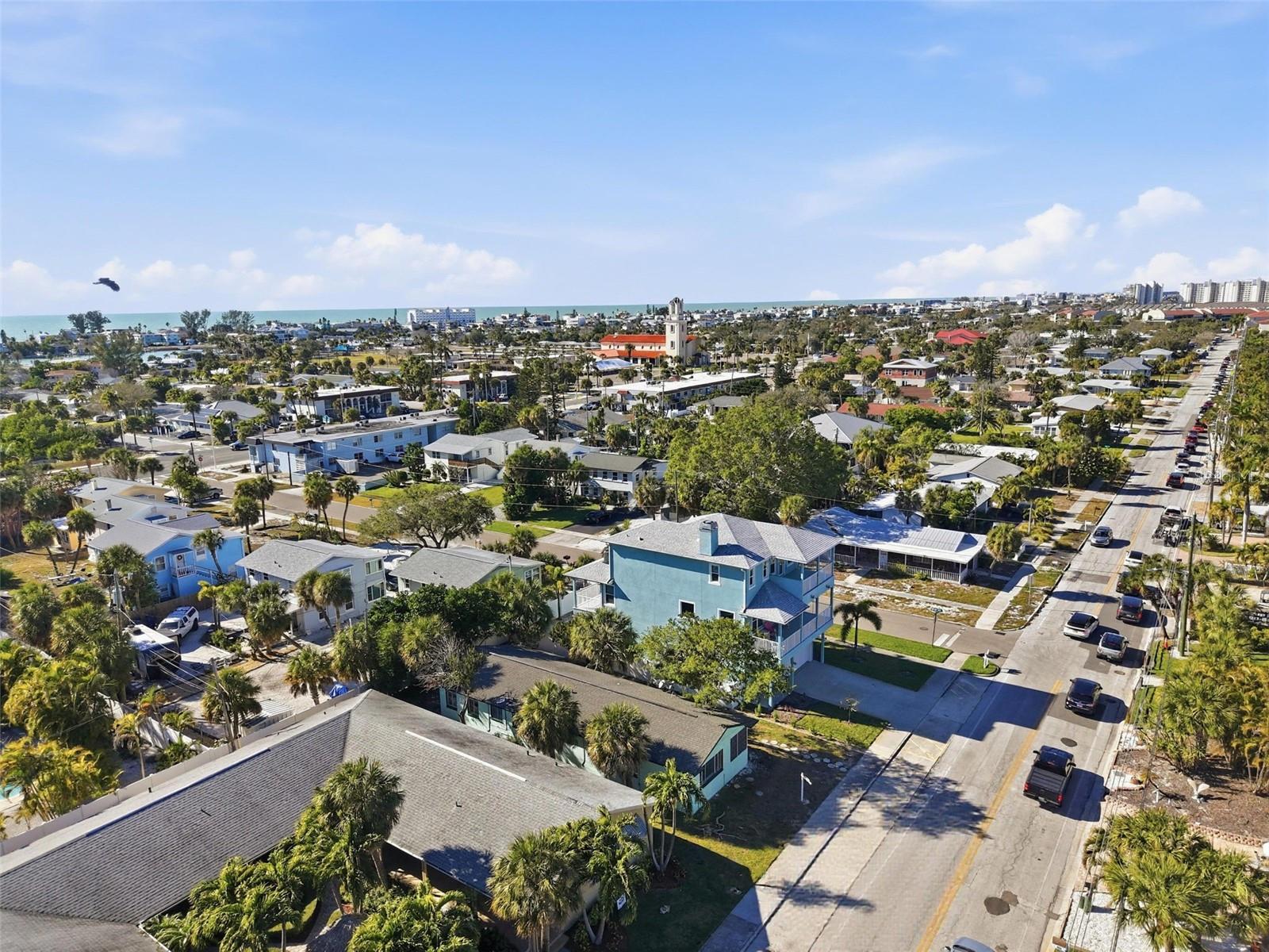 Listing photo id 36 for 7960 Boca Ciega Drive