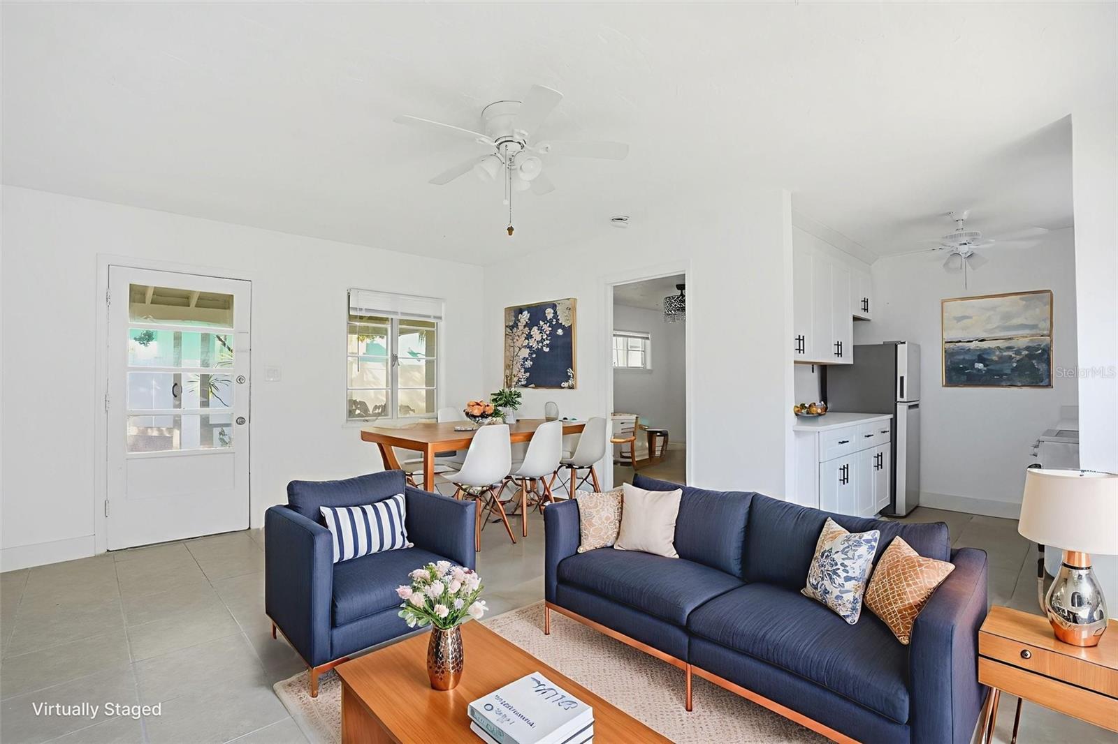 Listing photo id 4 for 7960 Boca Ciega Drive