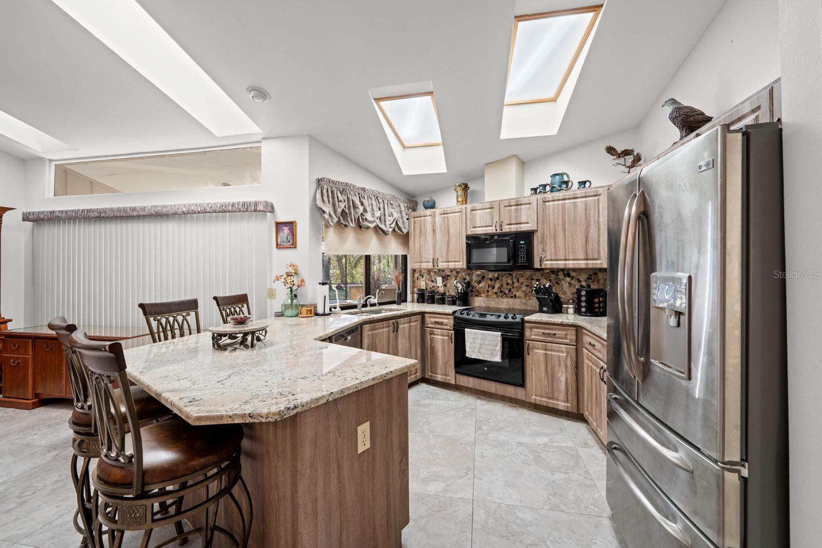 Image 12 of 33 For 2501 Diana Street