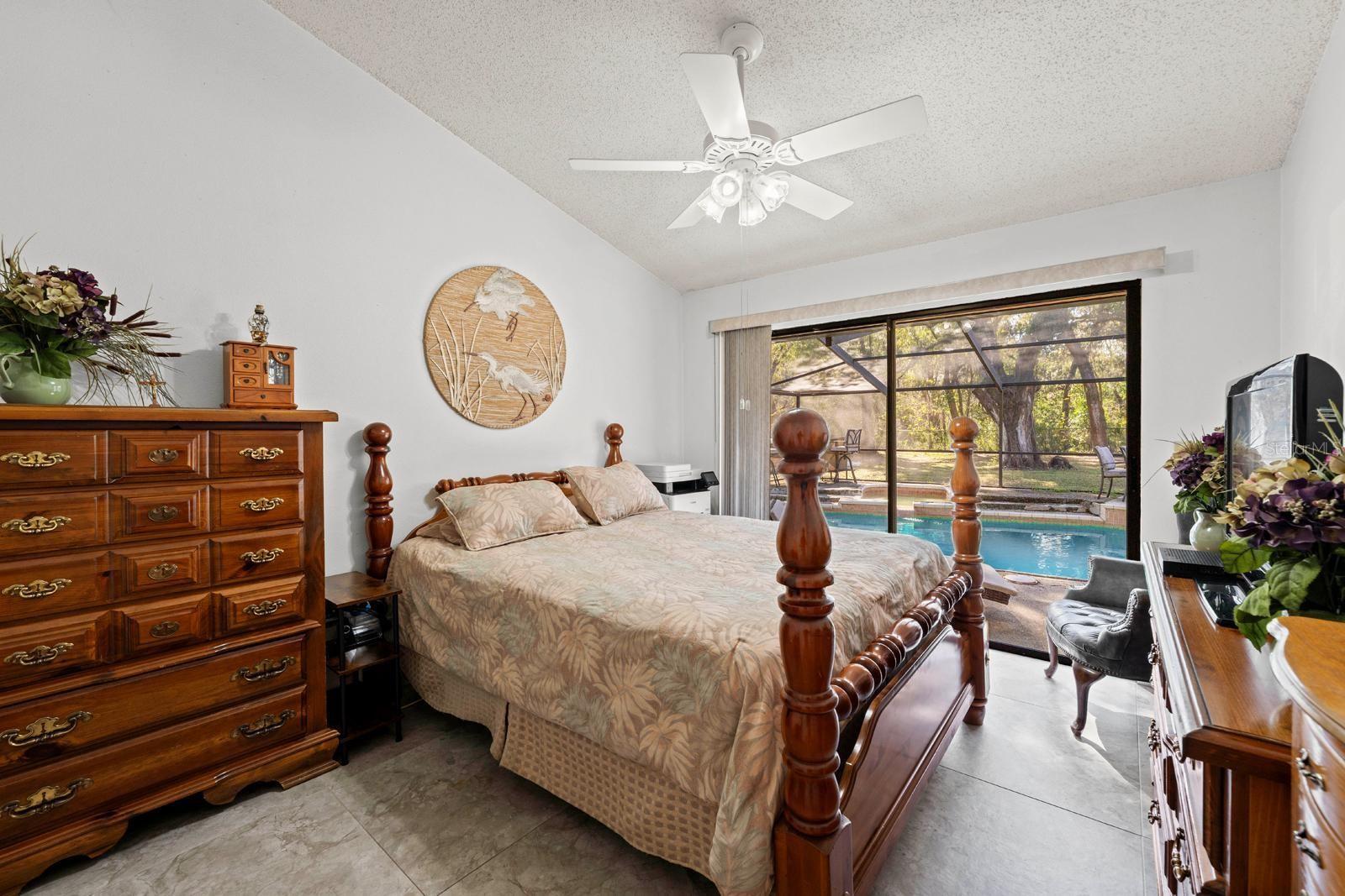 Image 15 of 33 For 2501 Diana Street